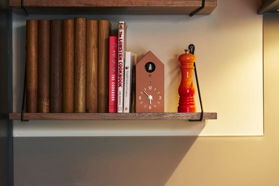 shaker kitchen shelves